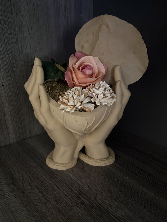 Image 1 of Leuke 3d gemaakte decoratie! Vasen fruitschalen van alles :)