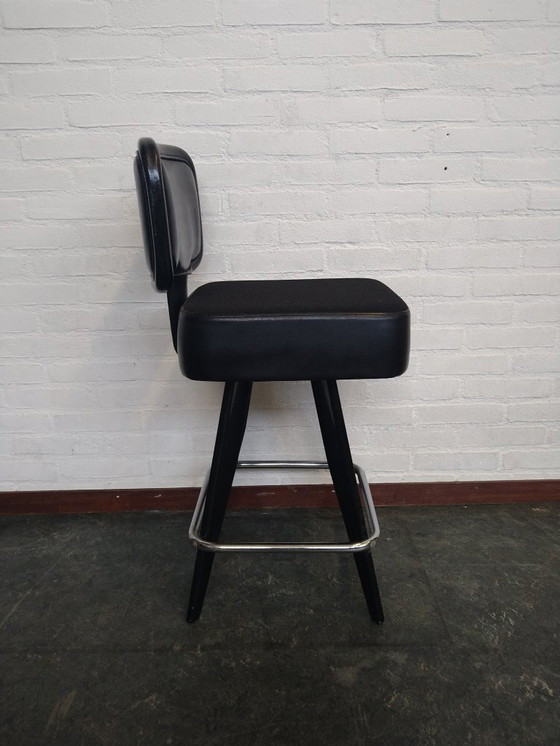 Image 1 of 3x bar stools by Gasser from USA - Gibson Flat Back