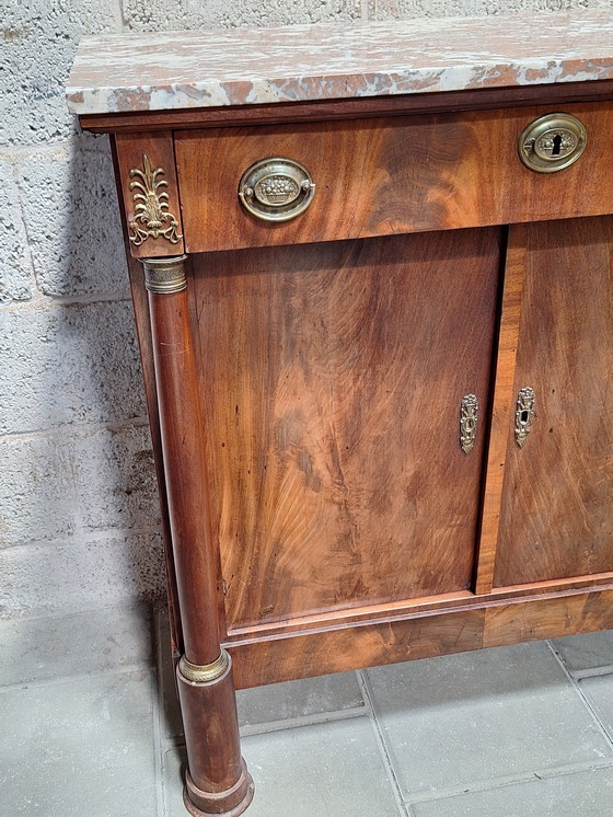 Image 1 of Armario penant con tapa de mármol del siglo XIX.