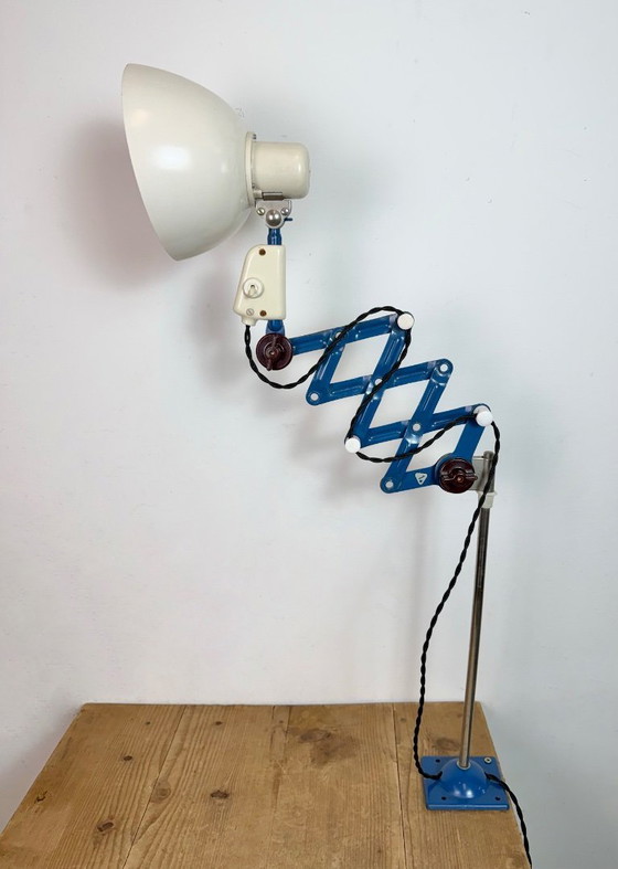 Image 1 of Industrial East German Scissor Lamp from VEB Zweckleuchtenbau Dresden, 1950s