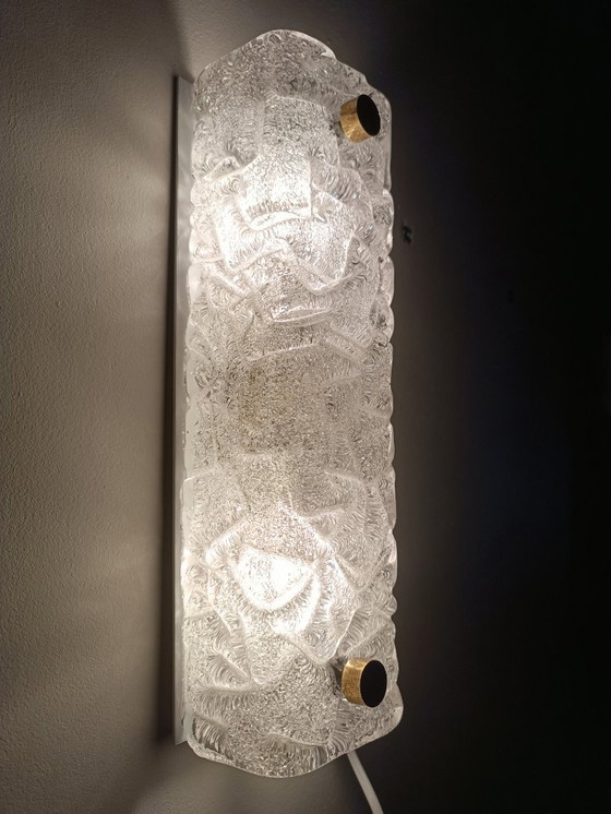 Image 1 of Lámpara de pared de cristal de hielo de Carl Fagerlund para Orrefors, década de 1960