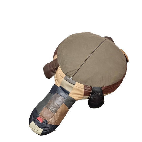 Image 1 of Grote vintage lederen patchwork schildpad poef, jaren 70