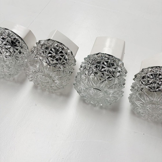 Set di 4 applique o plafoniere vintage in vetro, anni '70 – Plastic, Glass (photo 3 of 14)