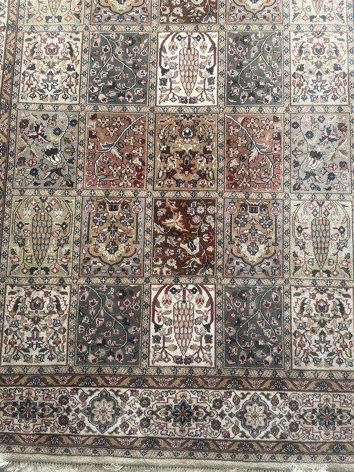 Persian Carpet Bachtiar