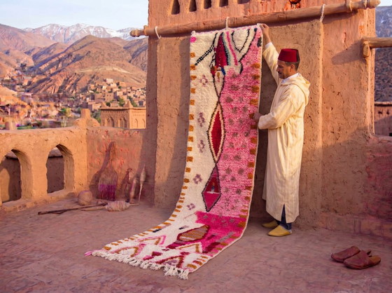 Handmade Boujad Wool Rug: Colorful Moroccan Berber Carpet I – Art Prints, Abstract (photo 8 of 17)