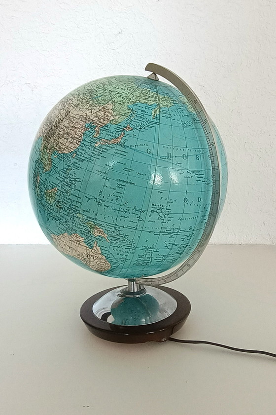 Image 1 of Columbus Verlag Globe mondial des années 50 en verre avec éclairage