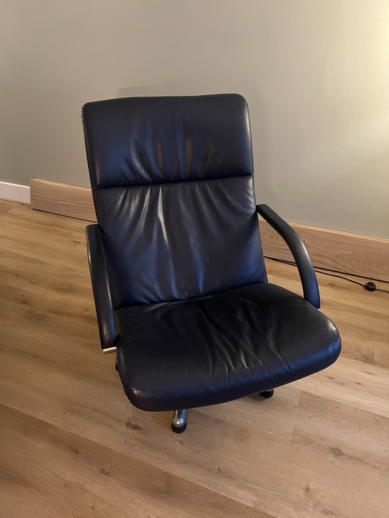 Image 1 of Artifort f190