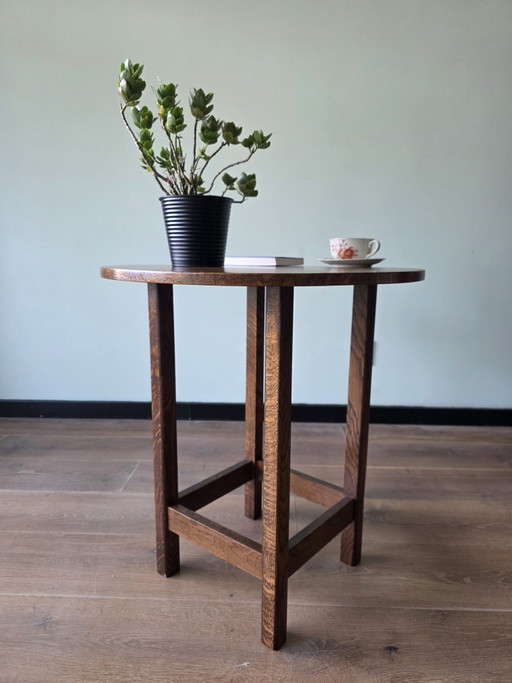 Exclusive Amsterdam School side table – Solid quarter-sawn oak – ca. 1930s