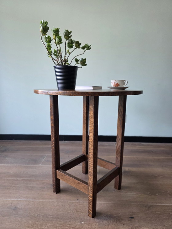 Image 1 of Exclusive Amsterdam School side table – Solid quarter-sawn oak – ca. 1930s