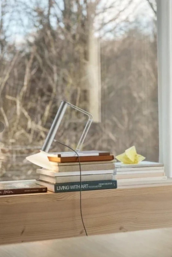 Image 1 of Piton Portable lamp