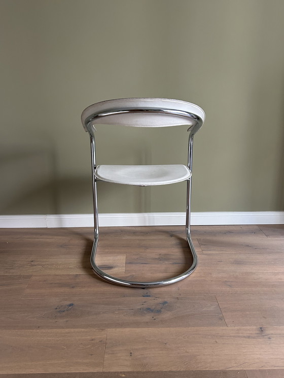 Image 1 of 2x Fauteuil vintage en acier tubulaire et cuir de A. Rizzatto - 450€ (prix de la paire)