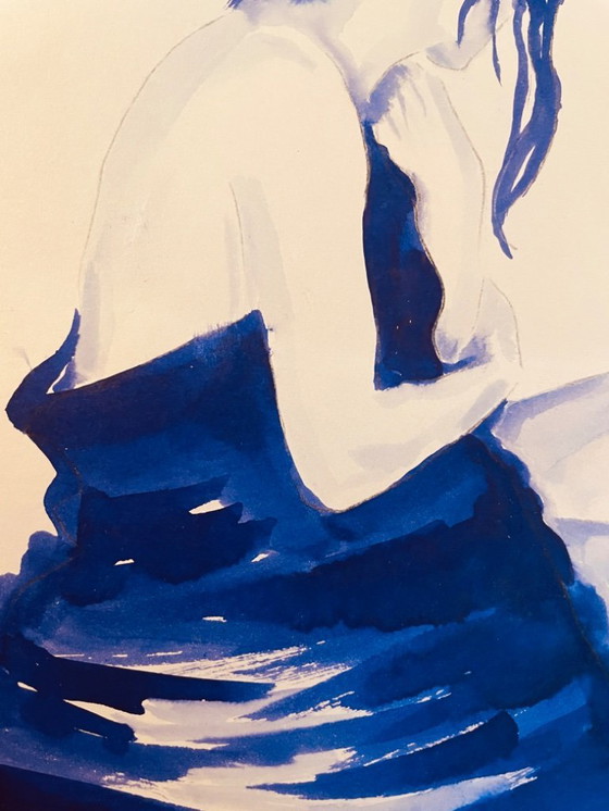 Image 1 of Retrato en acuarela monocromático azul índigo de una mujer "saliendo del baño".