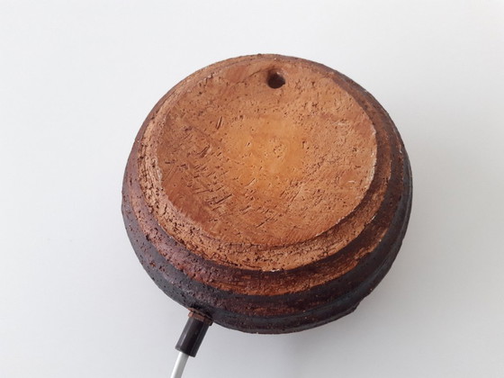 Image 1 of Keramieken vintage wandlamp, chamotte klei, brutalist wandlamp, bruine aardewerken mcm lamp