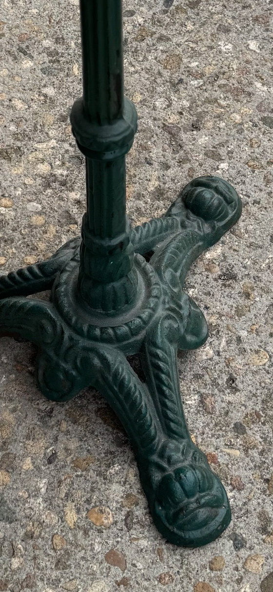 Image 1 of Table guéridon