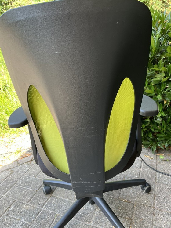 Giroflex 353 - Bürostuhl, gebraucht, mit Netzgewebe-Rückenlehne, Stuhl 3 – Bürostühle, Textile, Metal (photo 5 of 6)