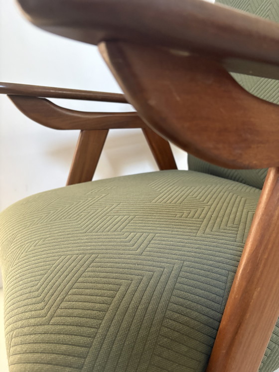 Image 1 of Poltrona vintage in teak rivisitata con il nuovo rivestimento Kvadrat Febrik