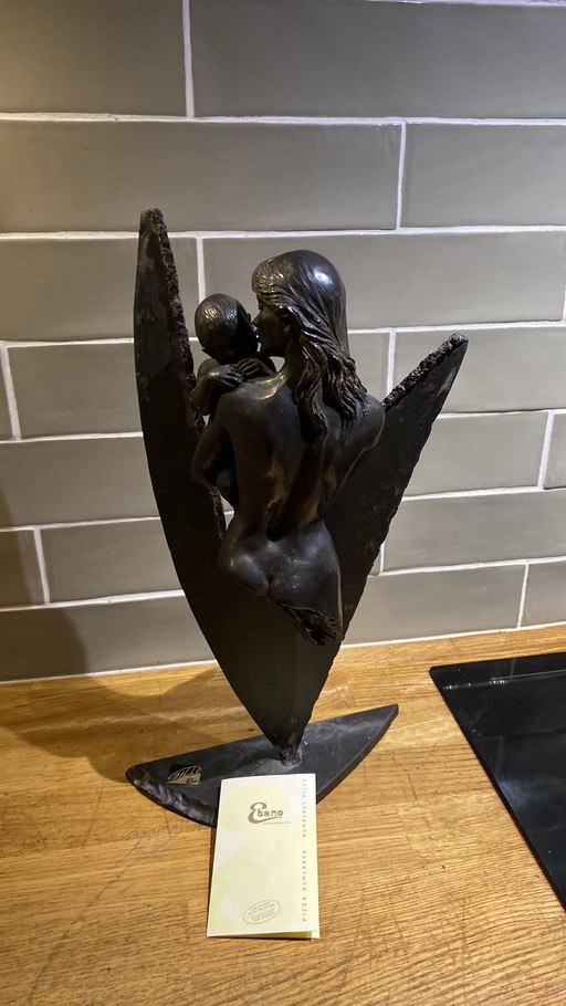 Bronze Ebano Manuel Vidal Torrens Mothers Happiness 1000/3999