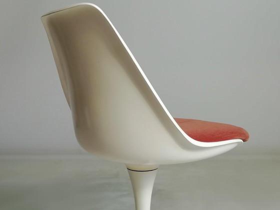 Image 1 of Silla original Arkana Tulip de M. Burke de la colección Star de los años 60. Silla Space Age.