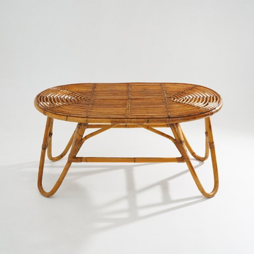 Rotan salontafel met ovaal blad, jaren 1950