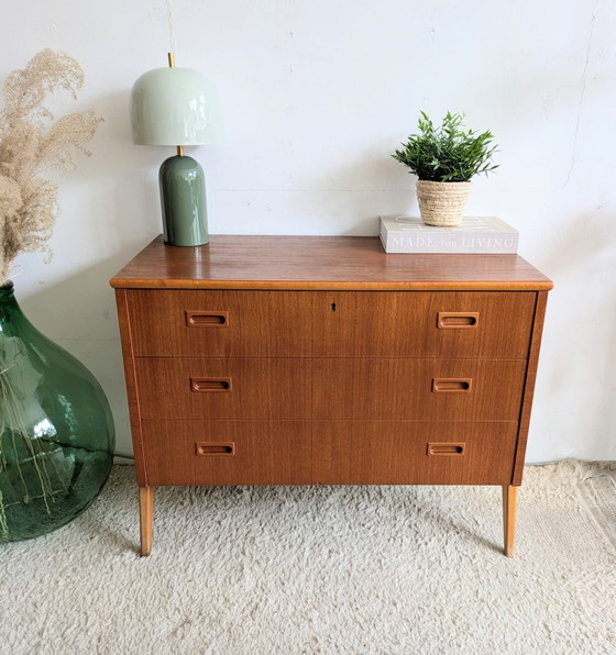 Image 1 of commode scandinave vintage