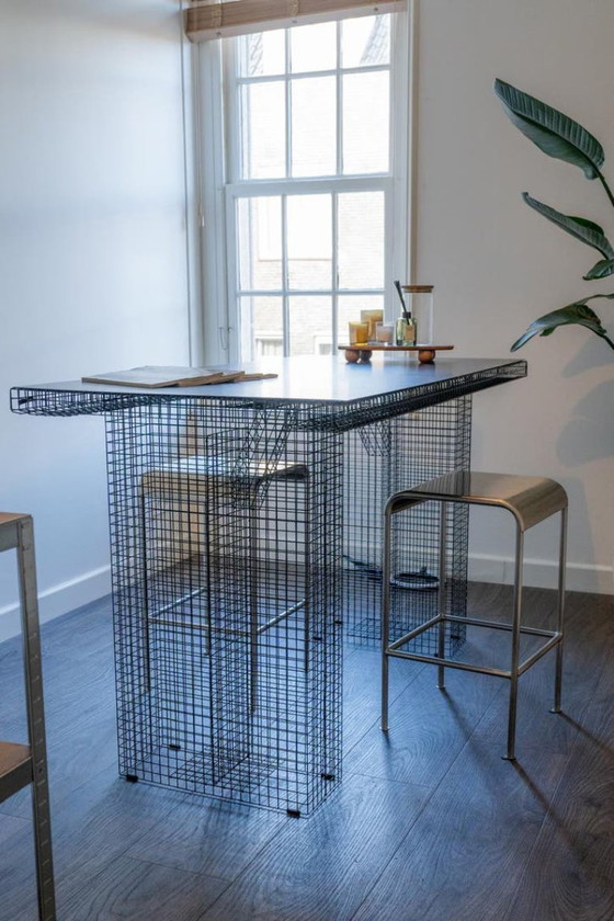 Kalager Design HIGH TABLE Bartisch schwarzer Stahl, Esstische, Metall (Foto 2 von 5)