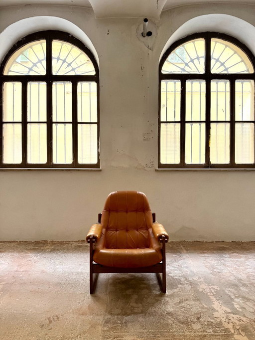 Percival Lafer, fauteuil en cognac, MP -173, Brésil, années 1970