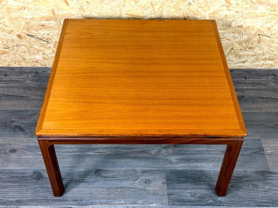Image 1 of Teakhouten tafel uit de jaren 60/70, bijzettafel, salontafel, Deens design, Denemarken