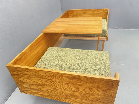 Image 1 of Divano in legno di metà secolo con tavolino laterale – Design modulare, anni '70