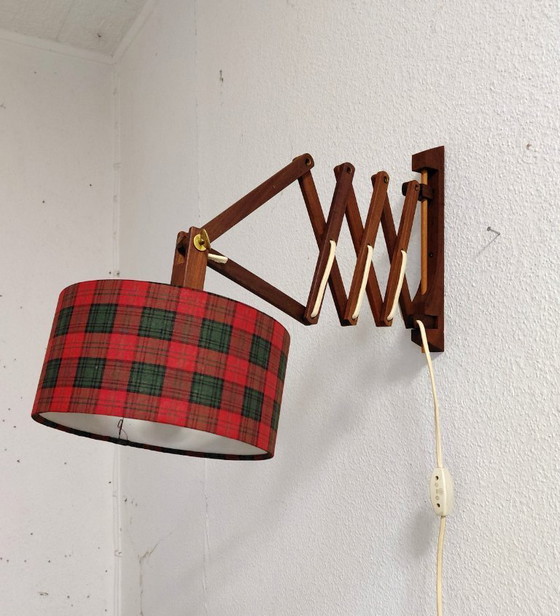 Image 1 of zestiger jaren teak schaarlamp 