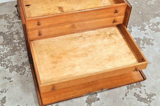 Image 1 of Cómoda antigua de roble con cajones, década de 1900