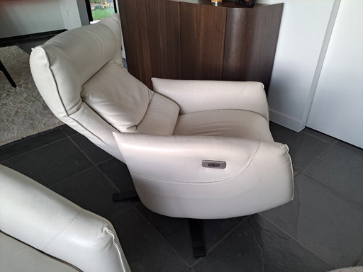 2 fauteuils inclinables électriques Natuzzi Batticuore
