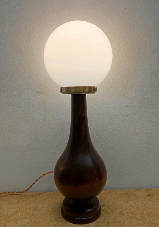 Image 1 of Lampe art déco bois et opaline 