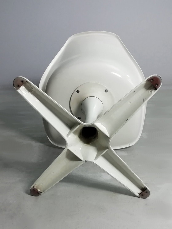 Image 1 of Silla original Arkana Tulip de M. Burke de la colección Star de los años 60. Silla Space Age.