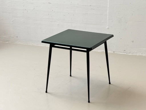 Table de jardin avec plateau en pagholz, Suisse, années 1970