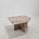 Mesa de centro o auxiliar de mármol italiano, década de 1970