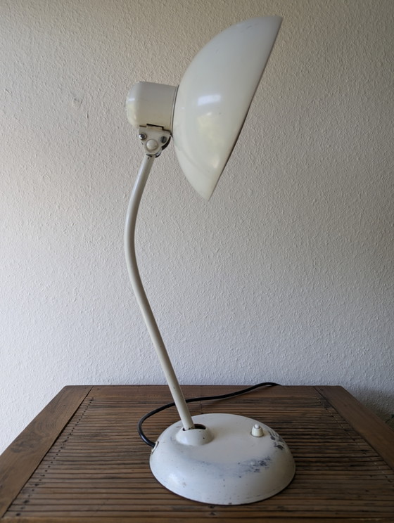 Image 1 of Lampe de table Kaiser Idell 6556 Super – Bauhaus d'origine, avec poinçon de certification 1979