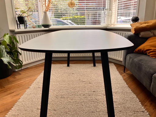 Nieuwe eettafel voor 6-8 personen