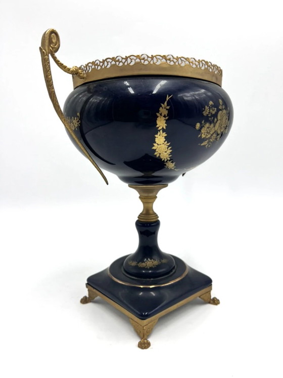 Französische blaue und bronzefarbene Keramikvase aus den 1940er Jahren – Vasen (photo 3 of 3)