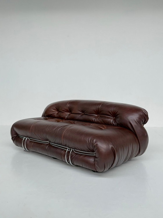Image 1 of Cassina Soriana 2 Posti di Afra & Tobia Scarpa | Pelle di cioccolato | Ottime condizioni