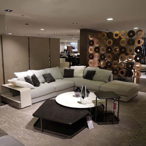 Divano angolare Skyline Giorgetti