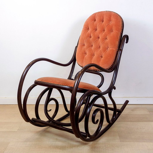 Bentwood Pink Capitonnée Upholstered Rocking Chair for Gasisa, Spain, 1960s