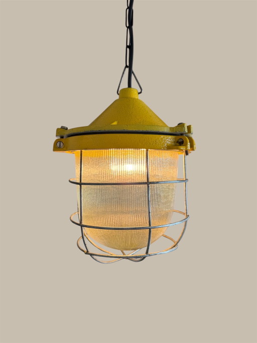 Vintage industrial pendant lamp