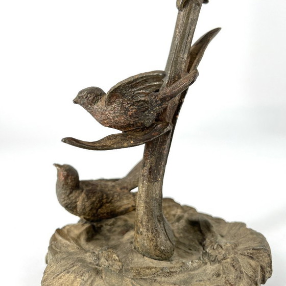 Image 1 of Antiker figürlicher Kerzenleuchter mit Vögeln, Zinkguss, um 1880–1900