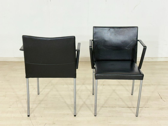 Image 1 of 8 elegante design vergaderstoelen in zwart leer