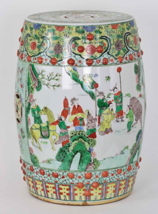 Chinese porcelain stool