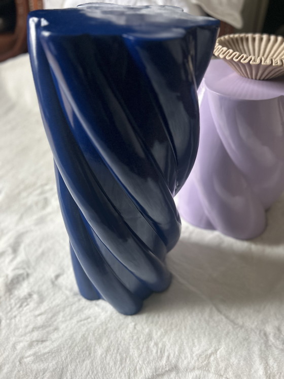 Image 1 of Marshmallow-Klevering-Bijzettafel-Pilaar-Pillar-Lila-Blau, praktisches Duo. Voorkeur voor ophalen. Eend ook über te nemen