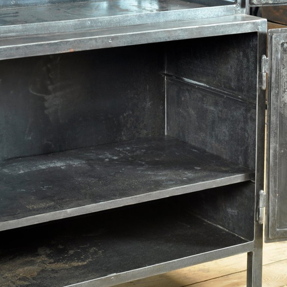 Image 1 of Armoire à pharmacie en fer poli, années 1930