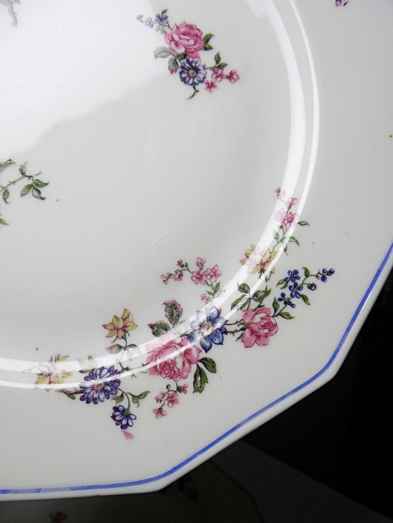 Image 1 of 4 Bernardaud Limoges porcelain dinner plates with floral decoration from the 1920s-1950s