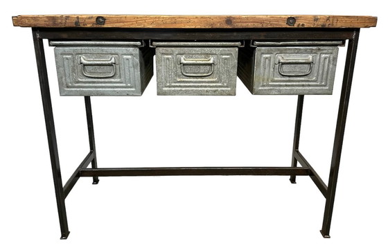 Image 1 of Table de travail industrielle à trois tiroirs en fer, années 1960