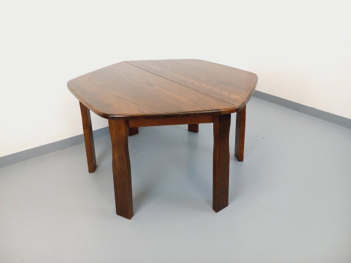 Tavolo da pranzo esagonale in rovere stile brutalista vintage degli anni '50 con prolunga